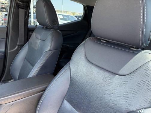 2023 Chevrolet Bolt EUV FWD LT
