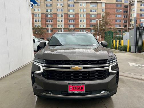 2021 Chevrolet Suburban LS