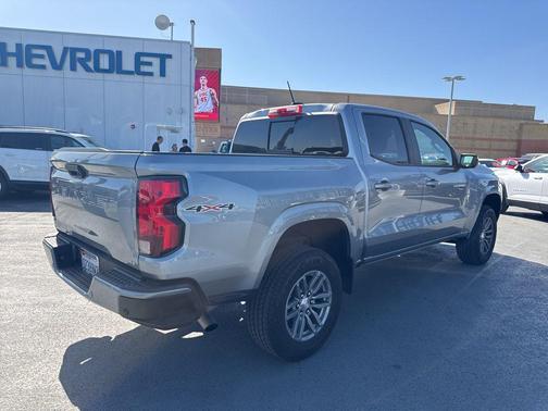 2023 Chevrolet Colorado LT
