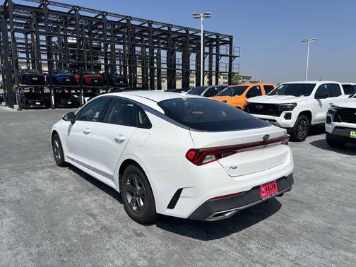 2021 Kia K5 LX