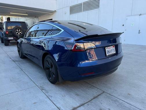 2020 Tesla Model 3 Standard Range