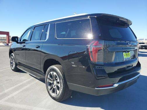 2026 Chevrolet Suburban LS