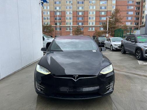 2018 Tesla Model X 75D