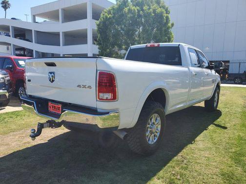 2018 RAM 3500 Laramie Crew Cab 4x4 8' Box