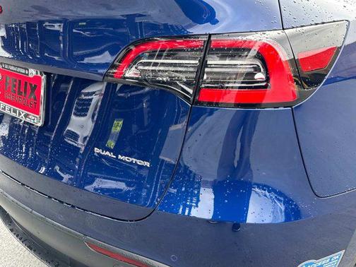 2021 Tesla Model Y Long Range Dual Motor All-Wheel Drive