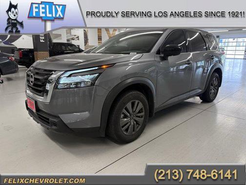 2024 Nissan Pathfinder S FWD