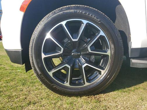 2022 Chevrolet Tahoe 2WD RST