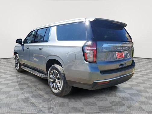 2021 Chevrolet Suburban LT