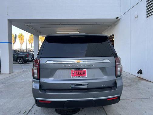 2021 Chevrolet Suburban LT