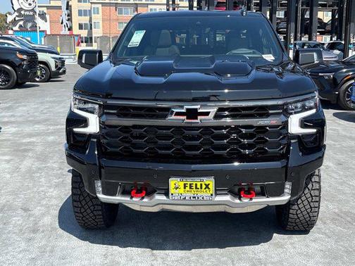 2025 Chevrolet Silverado 1500 ZR2