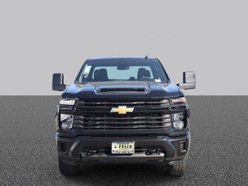 2025 Chevrolet Silverado 2500 WT