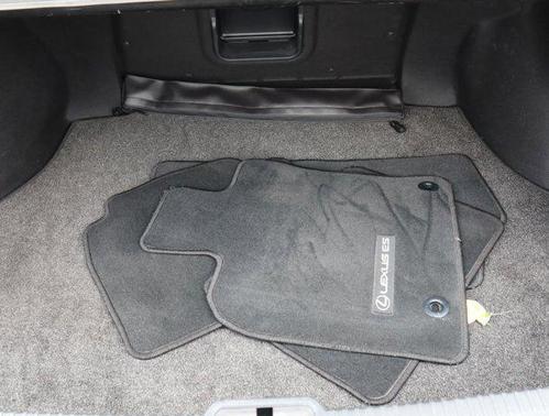 2024 Lexus ES 300h Base