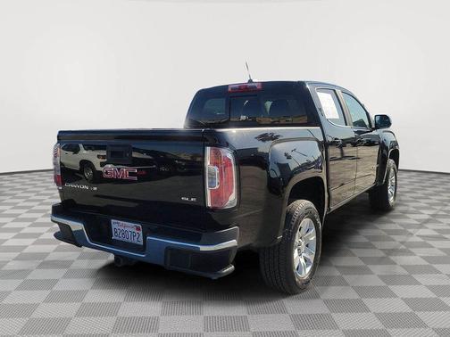 2018 GMC Canyon SLE