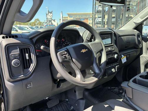 2025 Chevrolet Silverado 1500 WT