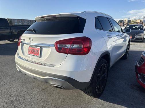 2019 Mercedes-Benz GLA 250 Base