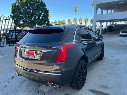 2017 Cadillac XT5 Premium Luxury