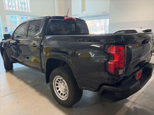 2025 Chevrolet Colorado WT