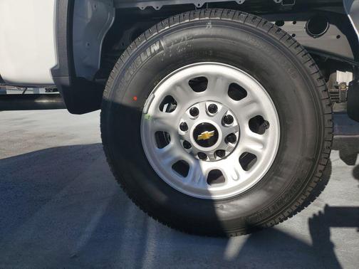 2026 Chevrolet Silverado 2500 WT