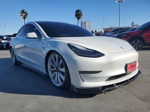 2018 Tesla Model 3 Long Range