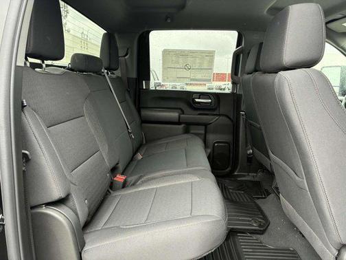 2025 Chevrolet Silverado 2500 Custom