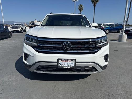 2023 Volkswagen Atlas 3.6L SE w/Technology
