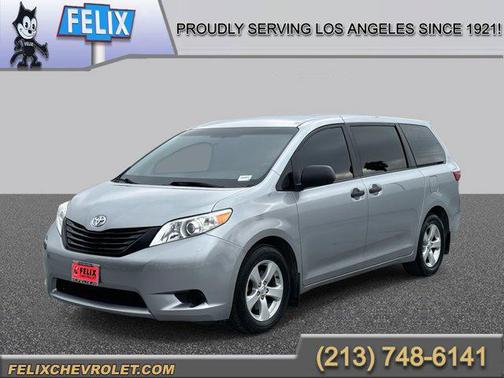 2017 Toyota Sienna SE