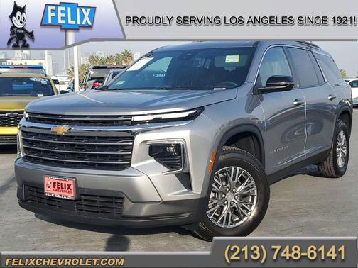 2025 Chevrolet Traverse LT