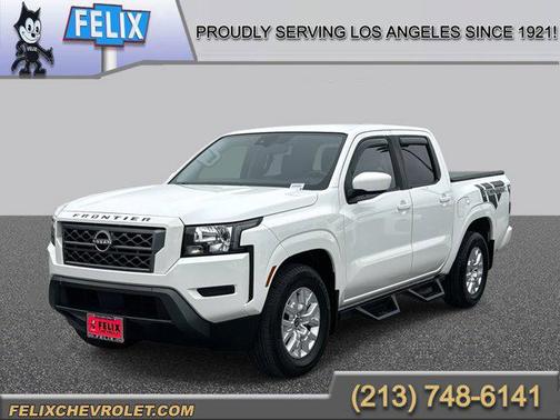 2023 Nissan Frontier SV