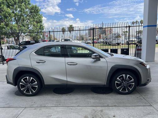 2021 Lexus UX 200 Base
