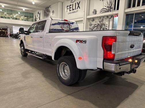 2019 Ford F-350 Lariat