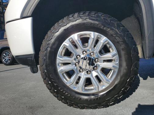 2022 GMC Sierra 2500 Denali