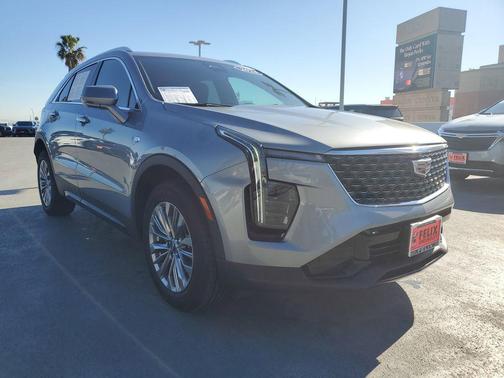 2024 Cadillac XT4 Premium Luxury