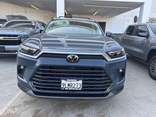 2024 Toyota Grand Highlander XLE