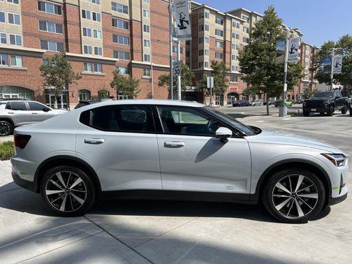 2022 Polestar 2 Long Range Dual Motor