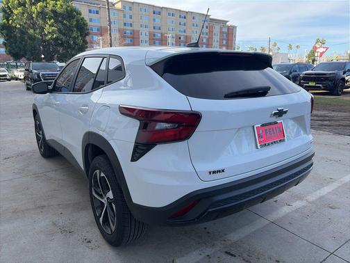 2024 Chevrolet Trax FWD 1RS