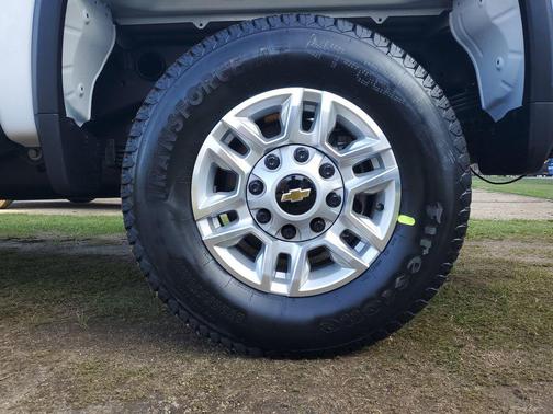 2026 Chevrolet Silverado 2500 WT