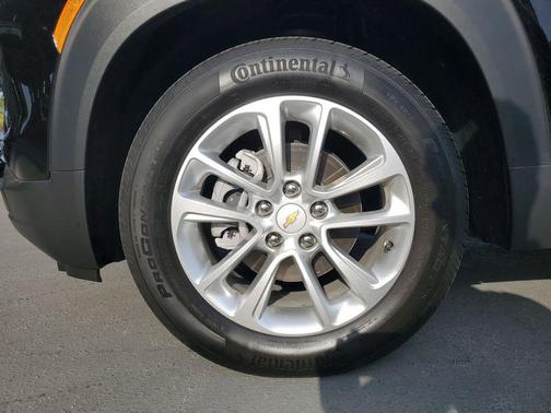 2025 Chevrolet Trailblazer LS