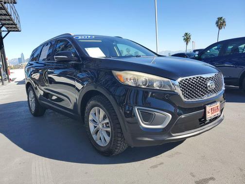 2017 Kia Sorento LX