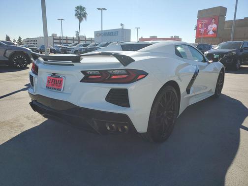 2024 Chevrolet Corvette Stingray w/3LT