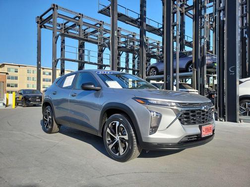 2024 Chevrolet Trax FWD 1RS