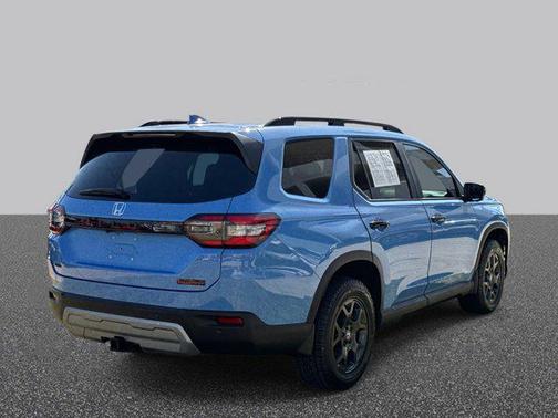 2024 Honda Pilot TrailSport