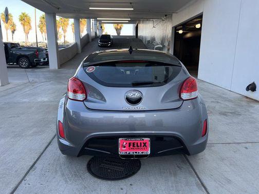 2017 Hyundai Veloster Value Edition