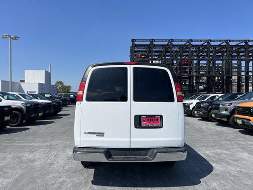 2013 Chevrolet Express 3500 LT