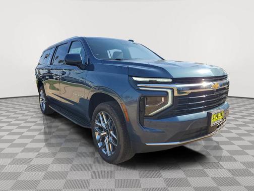 2026 Chevrolet Suburban LS