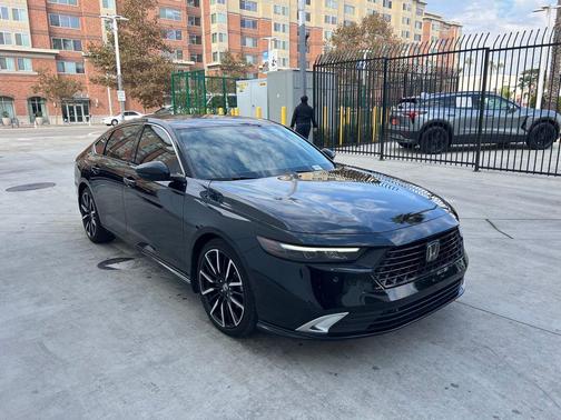 2023 Honda Accord Hybrid Touring