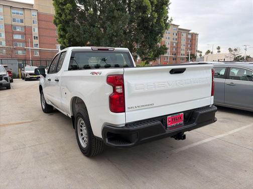 2023 Chevrolet Silverado 1500 WT
