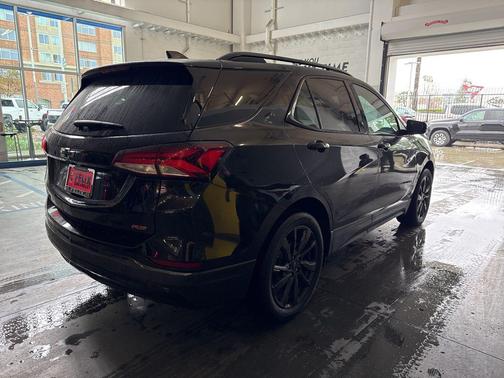 2022 Chevrolet Equinox AWD RS