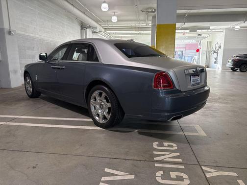2011 Rolls-Royce Ghost Base