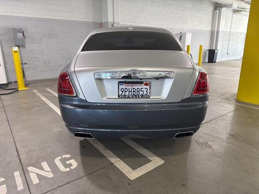 2011 Rolls-Royce Ghost Base