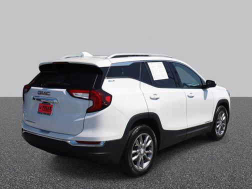 2022 GMC Terrain SLT